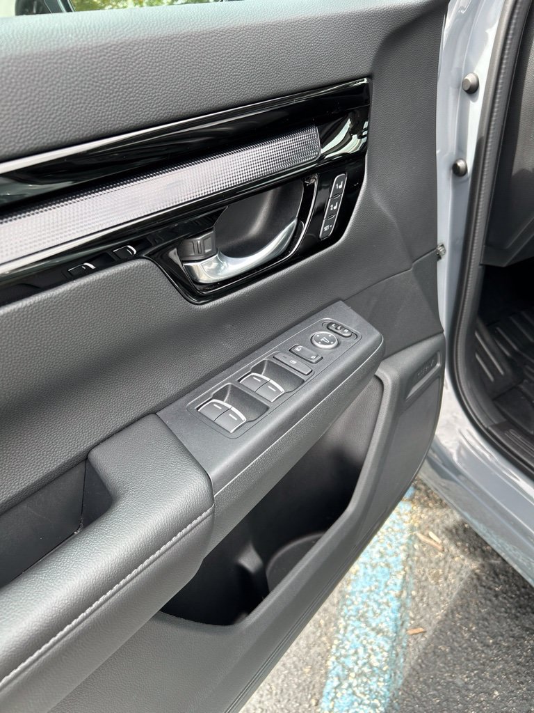 Used 2026 Honda CR-V EX-L image 11