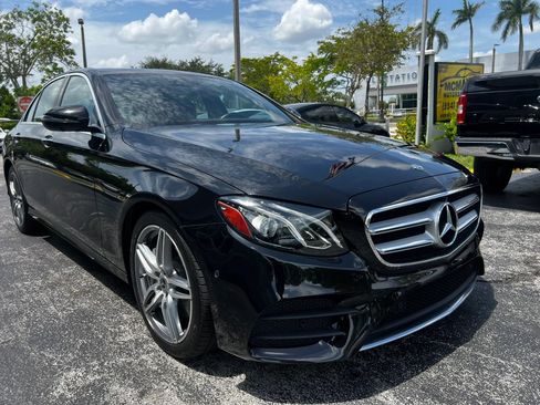 Used 2019 Mercedes-Benz E 450 4MATIC Sedan w/ Premium Package image 3