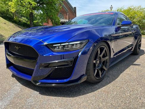 Used 2016 Ford Mustang GT Premium w/ GT Performance Package RWD image 31