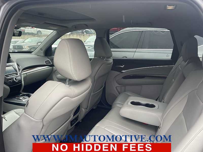 Used 2018 Acura MDX SH-AWD image 3