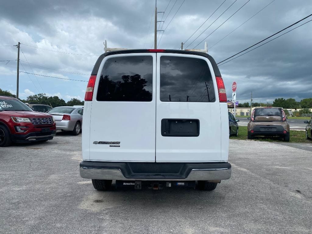 Used 2016 Chevrolet Express 2500 LT w/ LT Preferred Equipment Group RWD image 9