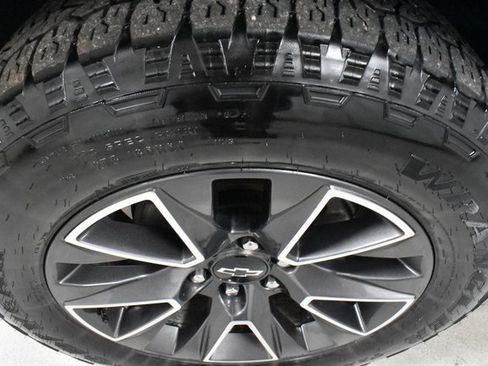 Certified 2021 Chevrolet Tahoe Z71 w/ Luxury Package image 9