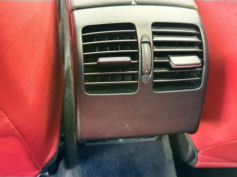 Used 2014 Mercedes-Benz C 300 C 300 image 28