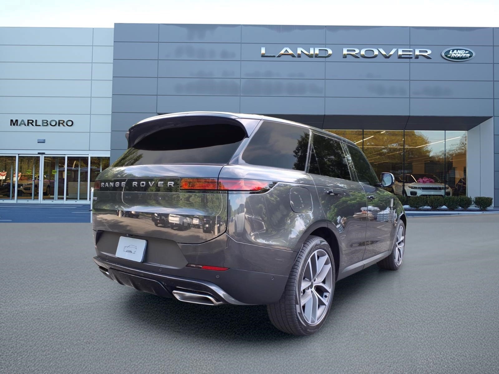 New 2027 Land Rover Range Rover Sport SE AWD/4WD image 2