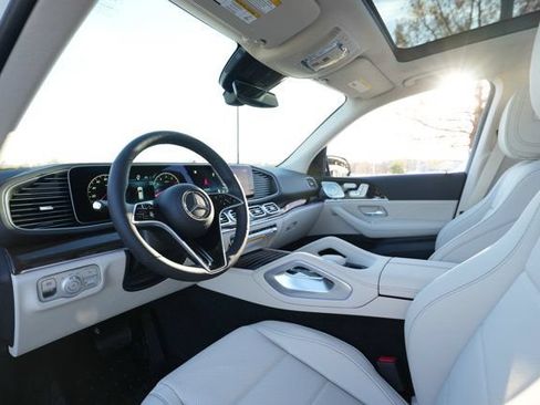 Certified 2026 Mercedes-Benz GLE 450 4MATIC image 38