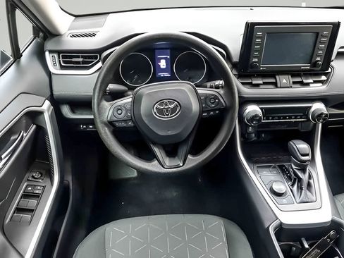 Certified 2022 Toyota RAV4 XLE AWD/4WD image 12