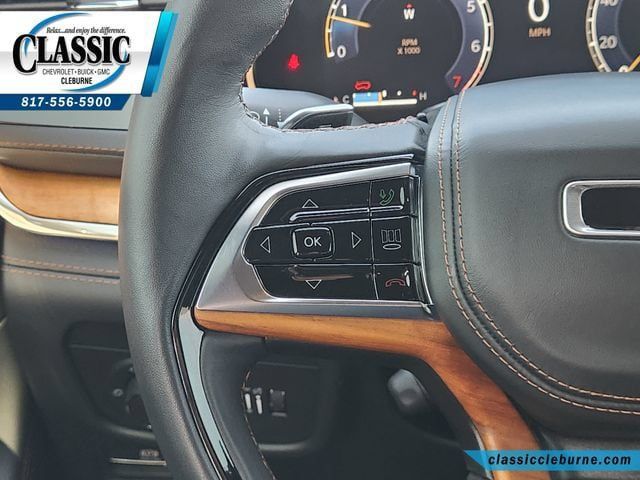 Used 2024 Jeep Grand Cherokee Summit AWD/4WD image 27
