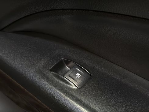 Used 2020 GMC Canyon SLE w/ SLE Convenience Package AWD/4WD image 10
