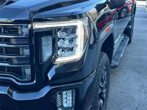 Used 2022 GMC Sierra 2500 AT4 image 9