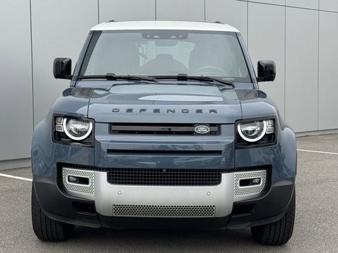 Used 2023 Land Rover Defender 110 S image 8