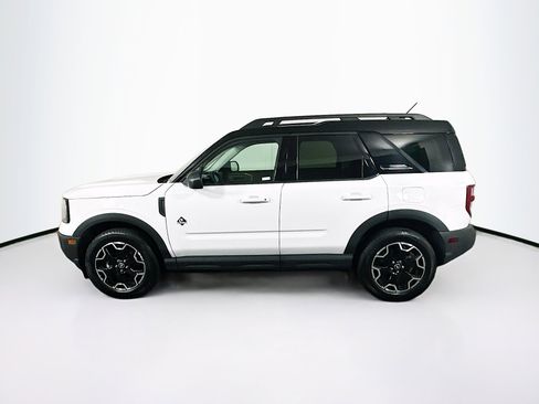 Used 2025 Ford Bronco Sport Outer Banks image 4