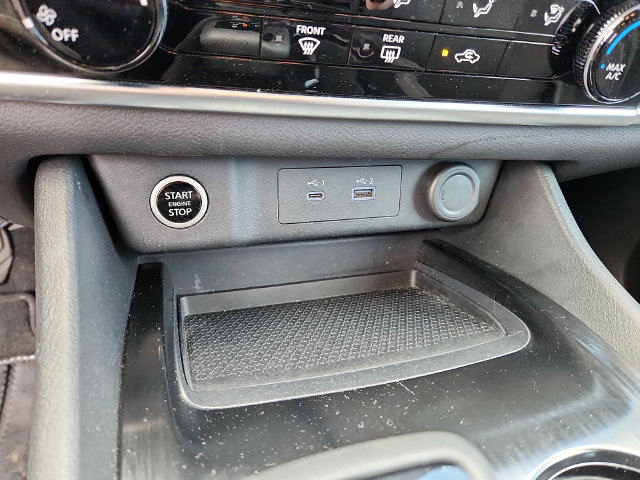 Used 2023 Nissan Rogue S AWD/4WD image 24
