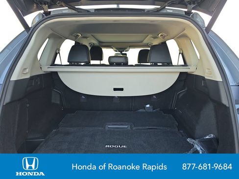 Used 2021 Nissan Rogue SL FWD image 19