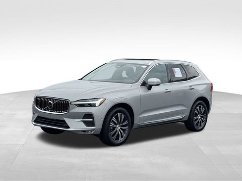 Used 2022 Volvo XC60 B5 Inscription image 39