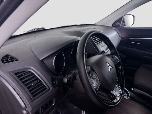 Used 2017 Mitsubishi Outlander Sport LE FWD image 21