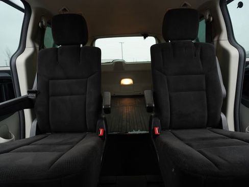 Used 2014 Dodge Grand Caravan SE w/ Quick Order Package 29E SE image 28