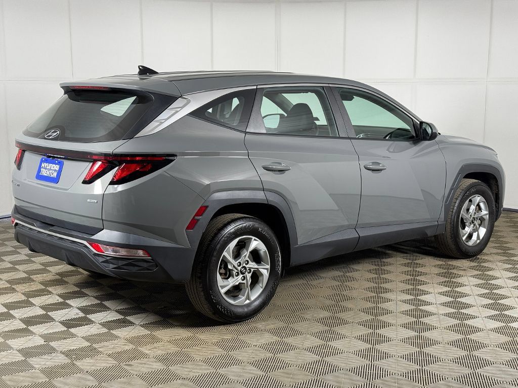 Used 2024 Hyundai Tucson SE AWD/4WD image 8