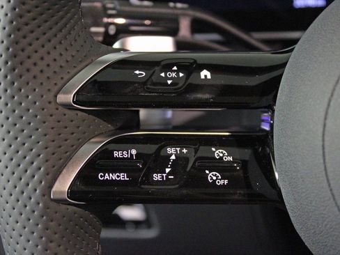 Certified 2026 Mercedes-Benz GLC 300 4MATIC image 19