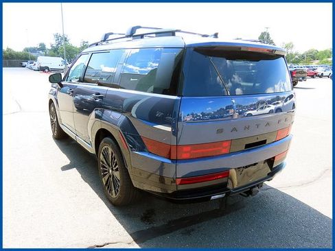 Used 2025 Hyundai Santa Fe Calligraphy AWD/4WD image 5