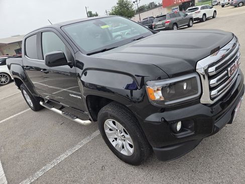 Used 2016 GMC Canyon SLE w/ SLE Convenience Package AWD/4WD image 3