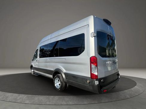 Used 2019 Ford Transit 350 XLT RWD image 7
