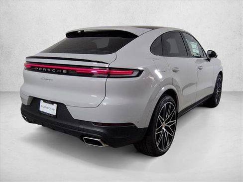 New 2026 Porsche Cayenne Coupe AWD/4WD image 9