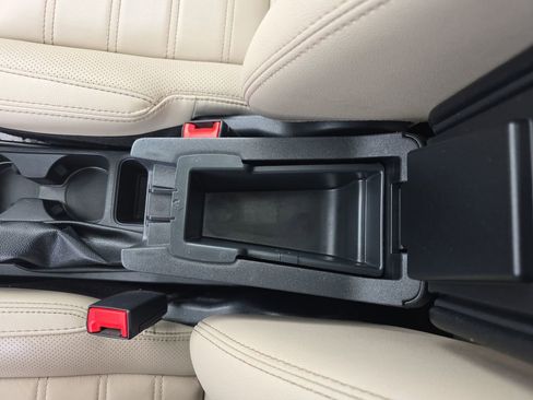 Used 2019 Ford EcoSport Titanium AWD/4WD image 26