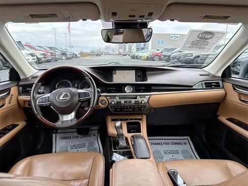 Used 2018 Lexus ES 350 image 10