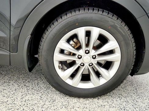 Used 2018 Hyundai Santa Fe Sport 2.0T w/ Winter Weather Package AWD/4WD image 9