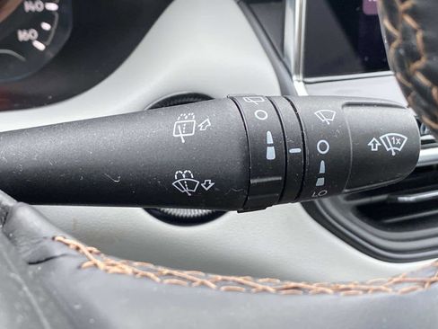 Certified 2022 Jeep Compass Limited w/ Sun and Sound Group image 20