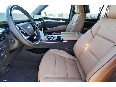 New 2026 Cadillac Escalade Luxury w/ Touring Package image 6