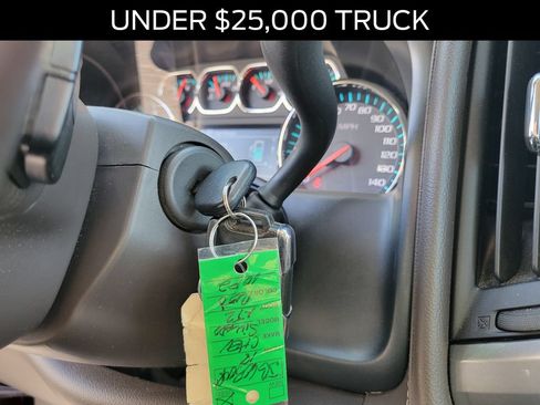 Used 2018 Chevrolet Silverado 1500 LTZ w/ Sport Package AWD/4WD image 29