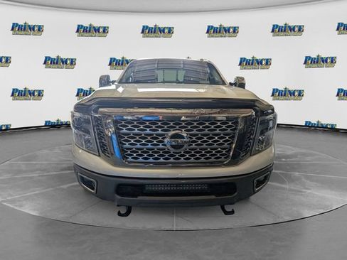 Used 2017 Nissan Titan Platinum Reserve AWD/4WD image 4