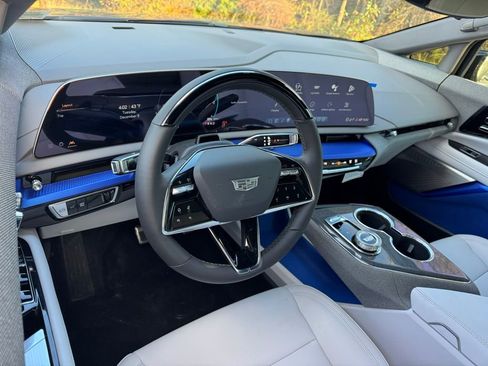 New 2026 Cadillac Optiq Sport 1 image 3