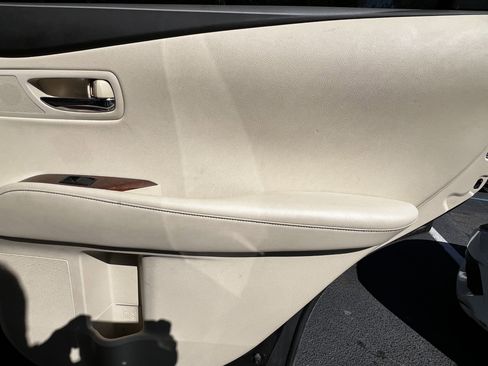 Used 2013 Lexus RX 350 AWD w/ Navigation Pkg image 39