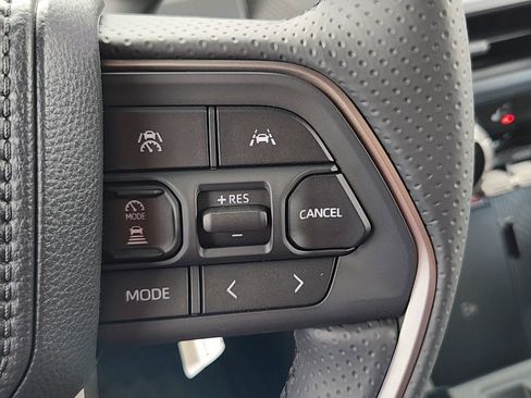 New 2026 Toyota 4Runner Limited AWD/4WD image 13