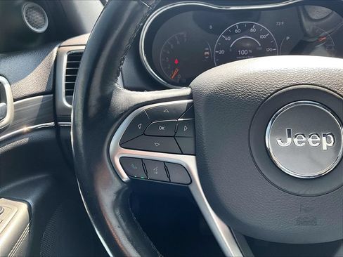 Used 2019 Jeep Grand Cherokee Limited AWD/4WD image 19