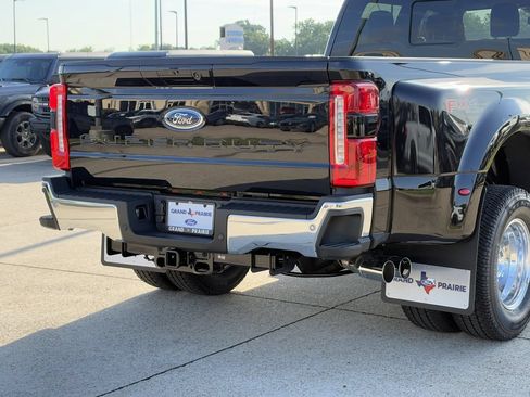 New 2026 Ford F350 Lariat w/ Lariat Premium Package AWD/4WD image 7