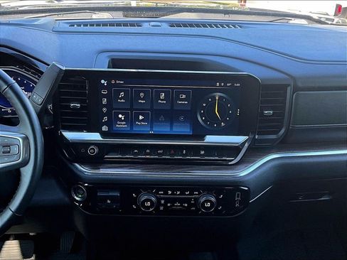 Used 2023 Chevrolet Silverado 1500 RST AWD/4WD image 18