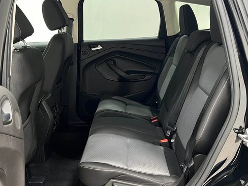 Used 2017 Ford Escape SE w/ Equipment Group 201A AWD/4WD image 30
