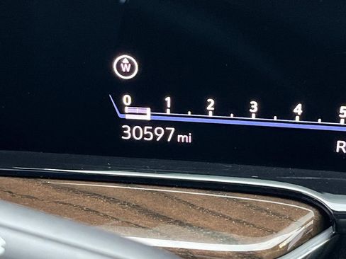 Used 2024 Cadillac Escalade Sport Platinum w/ Heavy-Duty Trailer Package image 41