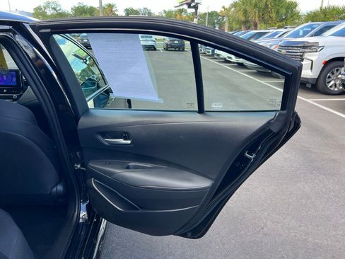 Used 2024 Toyota Corolla SE image 43