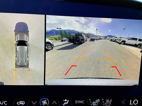 Used 2024 Chevrolet Traverse RS w/ LPO, Floor Liner Package image 23