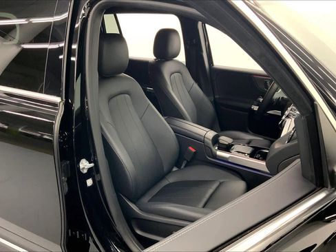 Certified 2021 Mercedes-Benz GLB 250 image 11