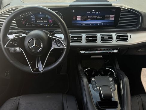 Used 2024 Mercedes-Benz GLE 350 4MATIC image 15