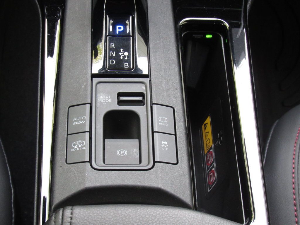Certified 2024 Toyota Prius Prime FWD image 30