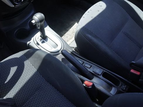Used 2015 Nissan Versa Note FWD image 17