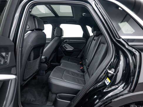 Certified 2025 Audi Q3 2.0T Premium Plus w/ Premium Plus Package image 15