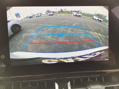 Used 2025 Toyota Corolla LE image 15