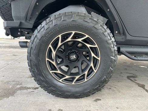 Used 2021 Jeep Wrangler Unlimited Rubicon AWD/4WD image 25